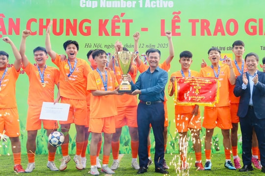Trường THPT Xuân Mai đăng quang Vô địch Giải bóng đá học sinh Hà Nội 2025