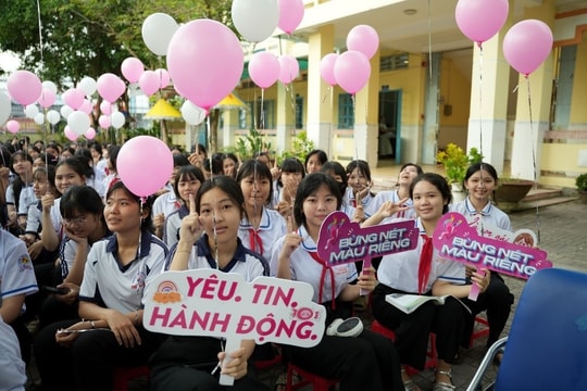 Hơn 8.000 nữ sinh Cần Thơ tham gia chương trình “Là con gái thật tuyệt” Tăng cường giáo dục giới tính, phòng chống bạo lực và xâm hại