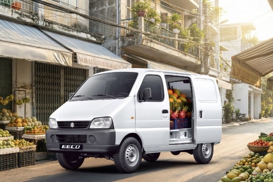 Suzuki chính thức giới thiệu mẫu xe tải van mới - Suzuki EECO