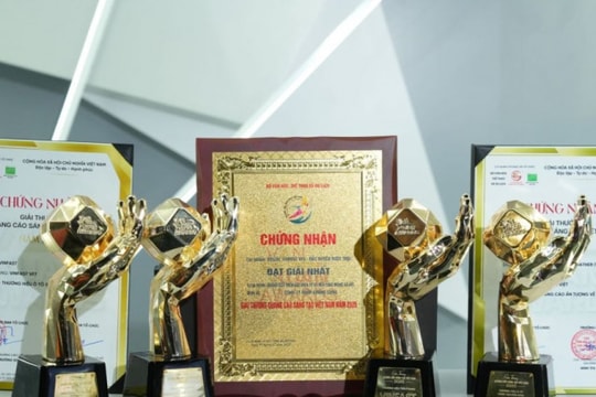 VinFast giành “bộ tứ” giải thưởng danh giá tại Vạn Xuân Awards 2025