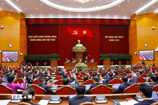 Những nội dung chính của Hội nghị 15 Ban Chấp hành Trung ương Đảng khóa XIII