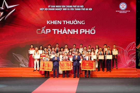 Hà Nội: Tôn vinh 118 Doanh nhân - Doanh nghiệp Thăng Long năm 2025