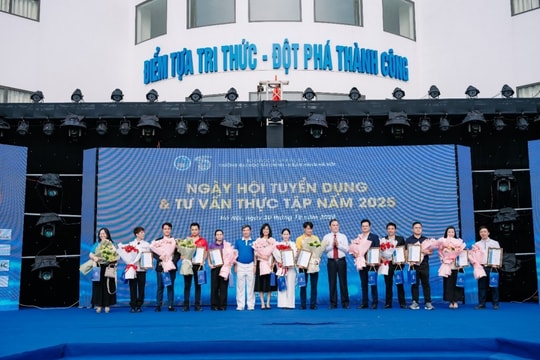 Ngày hội tuyển dụng và tư vấn thực tập năm 2025 Cầu nối giữa sinh viên và doanh nghiệp