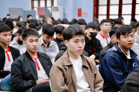 Sinh viên trước “thời điểm vàng” của kinh tế số