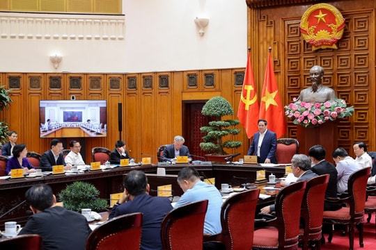 Thủ tướng Phạm Minh Chính: Lựa chọn phương thức đầu tư tối ưu nhất cho dự án đường sắt tốc độ cao Bắc – Nam