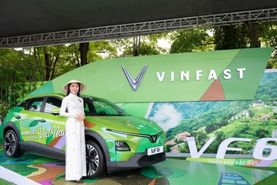 VinFast “chiếm trọn spotlight” tại Vietnam Mobility Show 2025