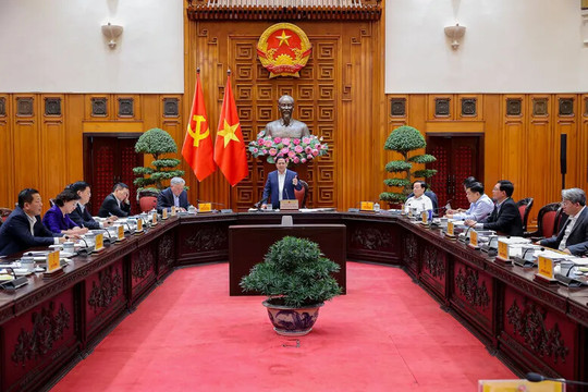 Thủ tướng Phạm Minh Chính: Lựa chọn phương thức đầu tư tối ưu nhất cho dự án đường sắt tốc độ cao Bắc – Nam