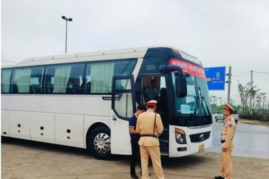 Vi phạm hành chính trong hoạt động đường bộ có thể bị phạt tới 150 triệu đồng