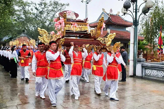 Giữ mạch nguồn tâm linh ngày hóa Đức Thánh Tản Viên Sơn