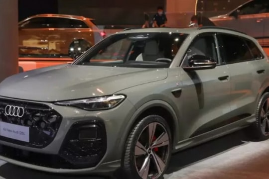 Audi mở bán Q5L thế hệ mới: SUV được tích hợp công nghệ Huawei