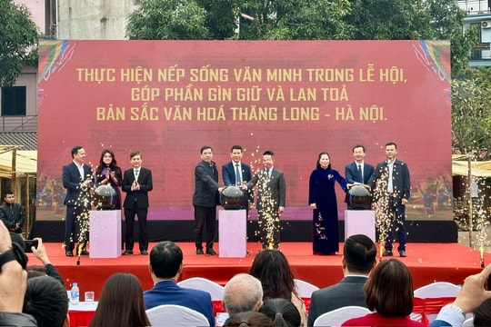 Ngành văn hóa Hà Nội hưởng ứng thực hiện “Bộ tiêu chí về môi trường văn hóa trong lễ hội truyền thống”