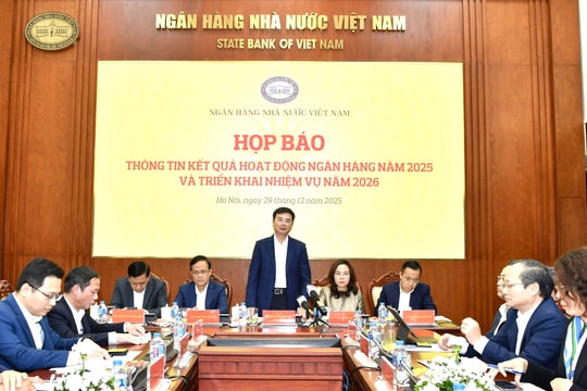 Đến ngày 24-12, dư nợ tín dụng nền kinh tế đạt trên 18,40 triệu tỷ đồng, tăng 17,87%