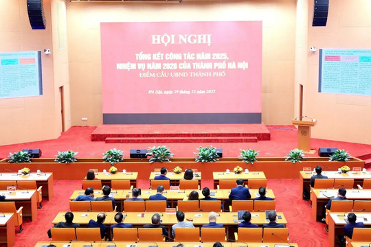 Hà Nội Bứt tốc chuyển đổi số, kiến tạo hệ sinh thái phục vụ Nhân dân