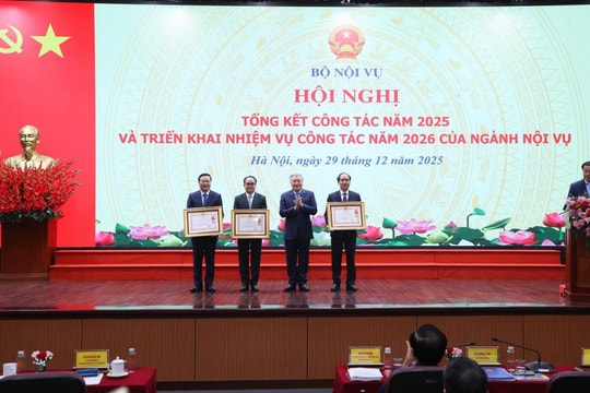 Có cơ chế, chính sách đánh giá năng lực cán bộ thật chính xác, khoa học, khách quan