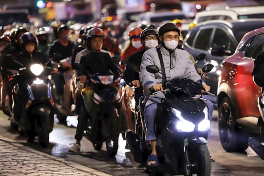 Hà Nội: Gia tăng áp lực giao thông trong ngày cuối năm 2025