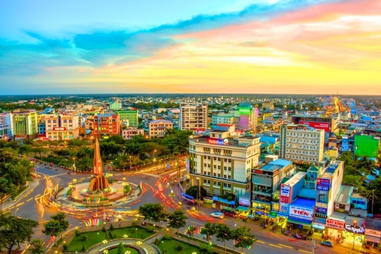 Địa đầu cực Nam vươn mình phát triển giữa nhiều thách thức