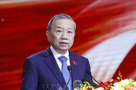 Phát huy trí tuệ và bản lĩnh Việt Nam vững bước tiến mạnh trong kỷ nguyên phát triển mới