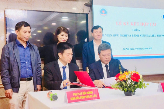 Bệnh viện Hữu Nghị ký kết hợp tác chuyên môn với Bệnh viện Da liễu Trung ương