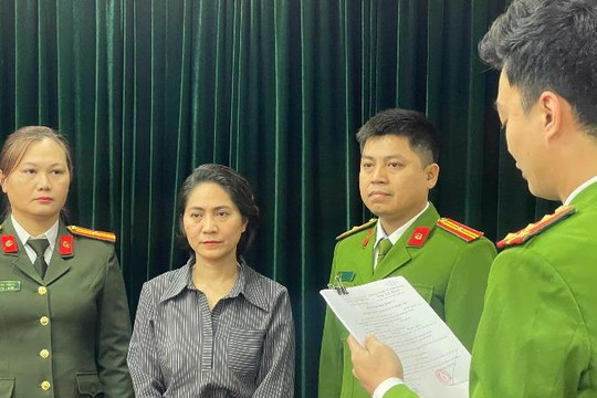 Khởi tố giám đốc công ty tổ chức chương trình “Về đây bốn cánh chim trời”