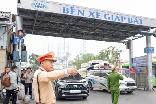 Hà Nội tăng cường giám sát giao thông 24/24h bằng camera AI dịp Tết