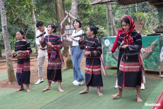 Những nét văn hóa độc đáo của người dân Ba Na