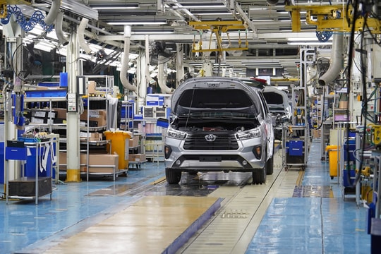 Toyota "thay tướng" tại Việt Nam để thích ứng thị trường chuyển đổi nhanh chóng