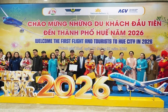 TP Huế đón chuyến bay mở màn cho hoạt động du lịch năm 2026