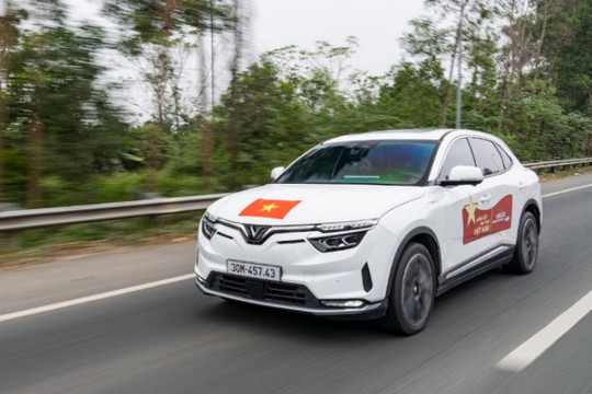 VinFast đạt doanh số kỷ lục năm 2025 khẳng định vị thế số một