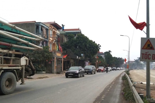 Ngày cuối kỳ nghỉ Tết Dương lịch: Người dân trở lại thành phố an toàn, thông suốt