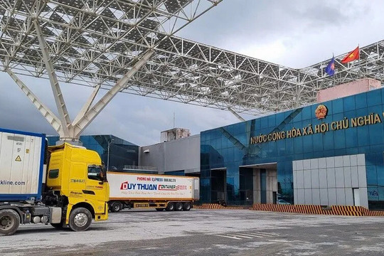 Xuất nhập khẩu sôi động những ngày đầu năm 2026