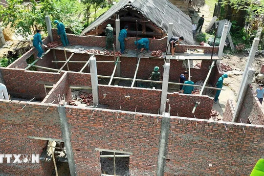 Phát huy quyền làm chủ của nhân dân trước thời cơ và thách thức mới