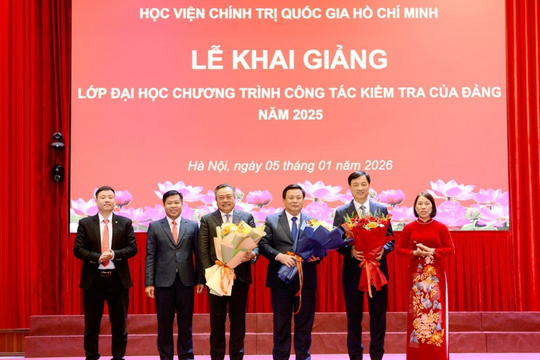 Khai giảng lớp đại học Chương trình Công tác kiểm tra của Đảng năm 2025 Đặt nền tảng bài bản, lâu dài cho đào tạo cán bộ làm công tác kiểm tra của Đảng