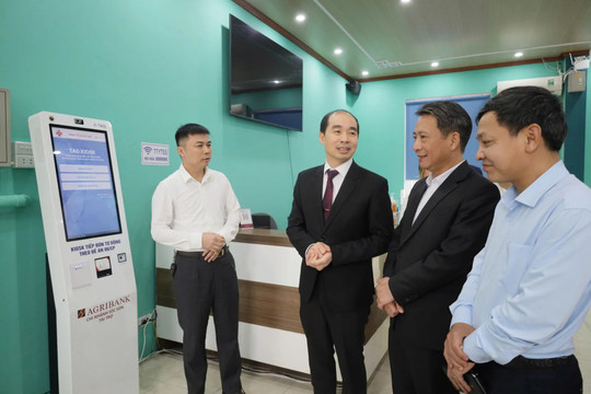 Hiện thực hóa mục tiêu mỗi người dân Thủ đô được khám sức khỏe miễn phí ít nhất 1 lần/năm