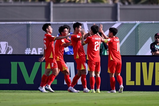 Ra quân thuận lợi, U23 Việt Nam thắng U23 Jordan 2-0
