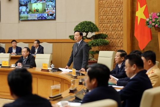 An toàn giao thông phải đáp ứng mong muốn giản dị của người dân "ra khỏi nhà và trở về bình yên"