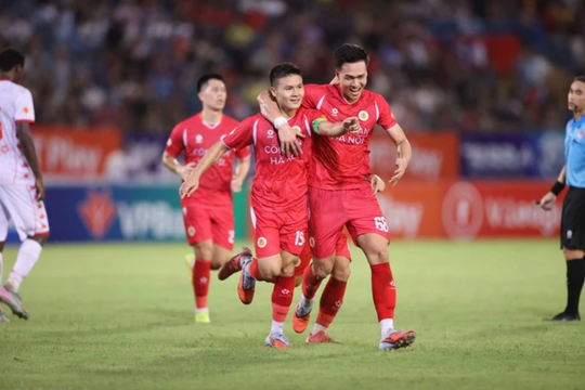 Quang Hải và Văn Hậu sẽ giao lưu cùng người hâm mộ trong ngày Cúp Shopee Cup™ đến Hà Nội
