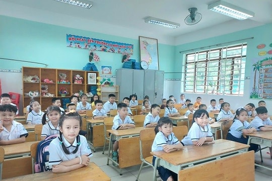 Đà Nẵng mở rộng diện hỗ trợ học sinh đi học xa trường