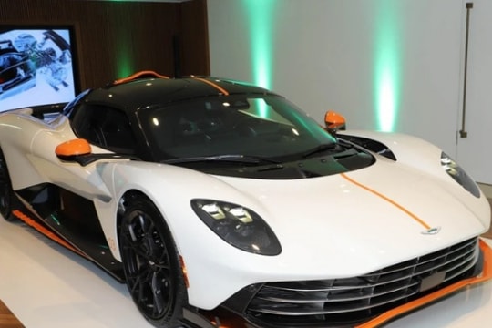 Aston Martin Valhalla "cập bến" Châu Á: Siêu xe mạnh hơn 1.000 mã lực