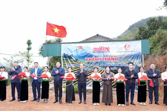 Xuân mới trên miền Hạnh Phúc