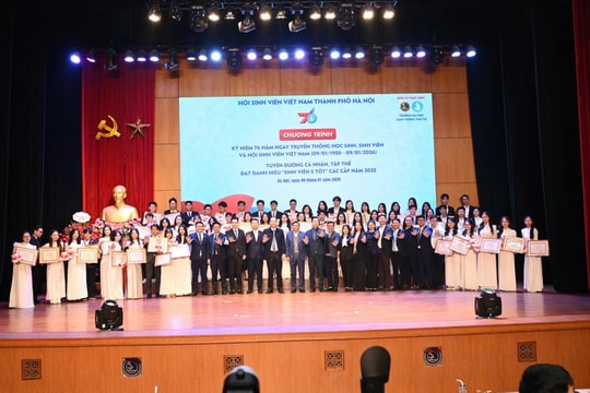Thắp sáng truyền thống, tôn vinh khát vọng sinh viên Thủ đô