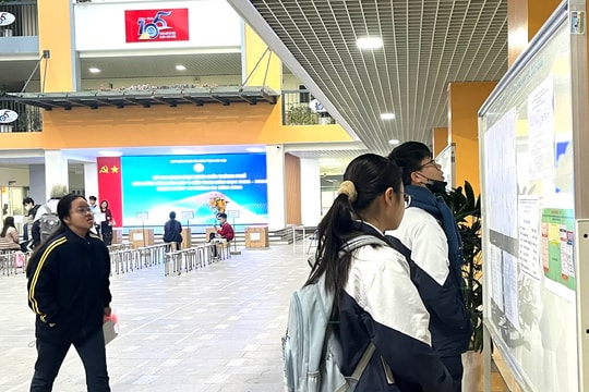 Hà Nội công bố kết quả thi học sinh giỏi thành phố lớp 9