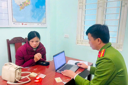 Sau gần 2 giờ tiếp nhận tin báo qua VNeID, Công an Thanh Hóa làm rõ vụ tráo vàng giả