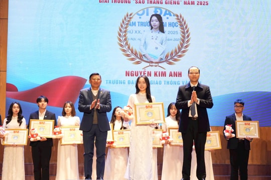 Hà Nội: Vinh danh 140 gương "Sinh viên 5 tốt" và "Sao Tháng Giêng"