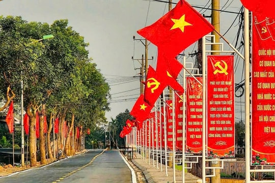 Xã Hát Môn rực rỡ cờ hoa, nhiều công trình chào mừng Đại hội Đảng toàn quốc lần thứ XIV