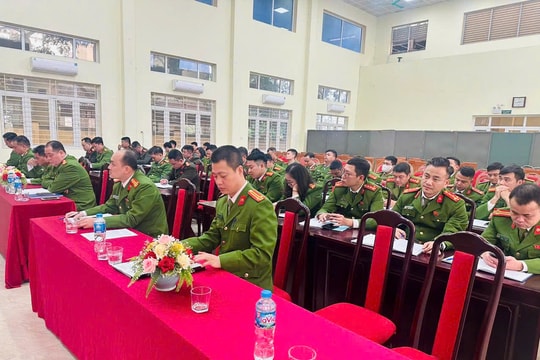 Công an xã Nam Phù bảo vệ tuyệt đối an toàn Đại hội XIV của Đảng