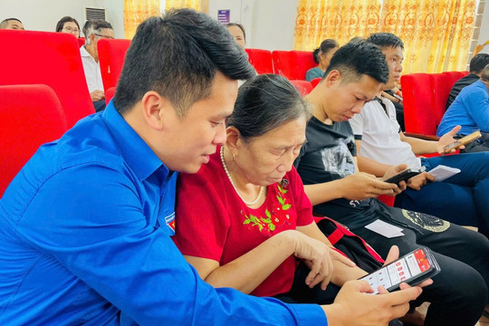 Thanh niên Quảng Ninh xung kích kiến tạo tương lai xanh