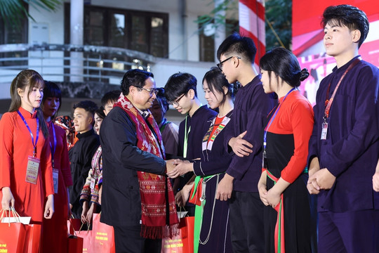Thủ tướng dự khởi công 3 ngôi trường của “tình dân tộc, nghĩa đồng bào“
