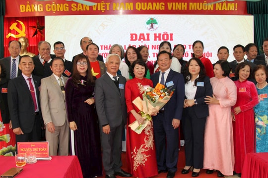 Đại hội thành lập Hội Người cao tuổi phường Hồng Hà thành công tốt đẹp