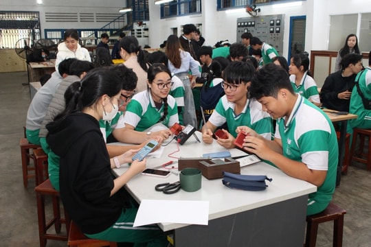 Đà Nẵng tăng tốc hội nhập quốc tế đào tạo vi mạch bán dẫn