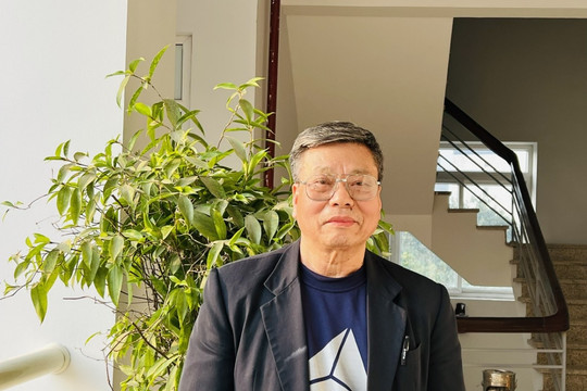 Bí thư Chi bộ tận tâm, hạt nhân đoàn kết ở khu dân cư phường Phú Diễn